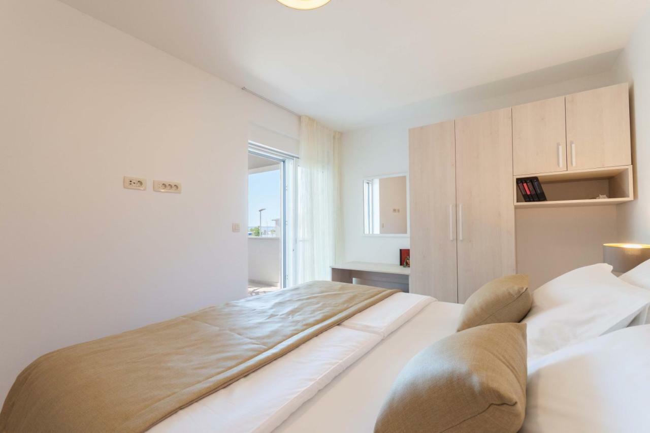 Apartment House Ivan John โปดสตรานา ภายนอก รูปภาพ
