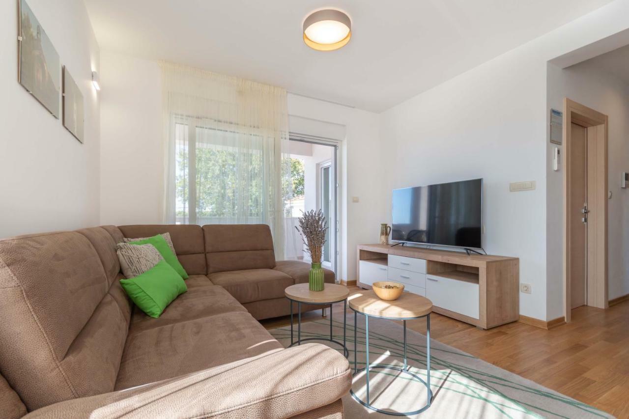 Apartment House Ivan John โปดสตรานา ภายนอก รูปภาพ